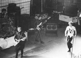 PiL live at NY Roseland Ballroom, 1982 © Maureen Baker